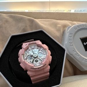 G-shock pink watch GMAS120NP-4A